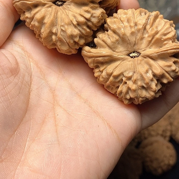 文玩核桃吊坠刘*业111111111