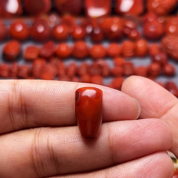 南红玛瑙未镶嵌配饰包浆三通9.3mm