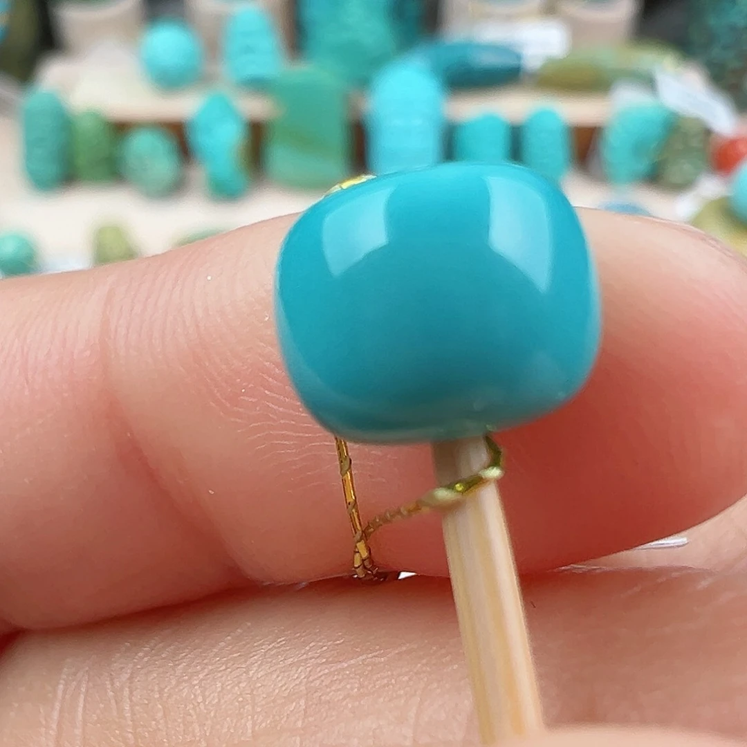 绿松石配饰未镶嵌