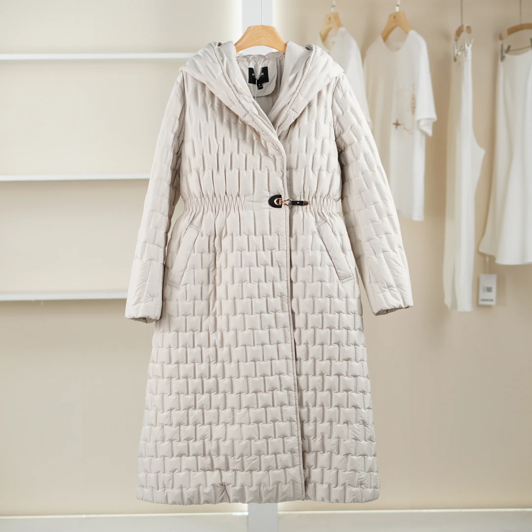 【麦笛·品牌新款】5081640 冬季时尚长款连帽鹅绒服品牌撤柜女装
