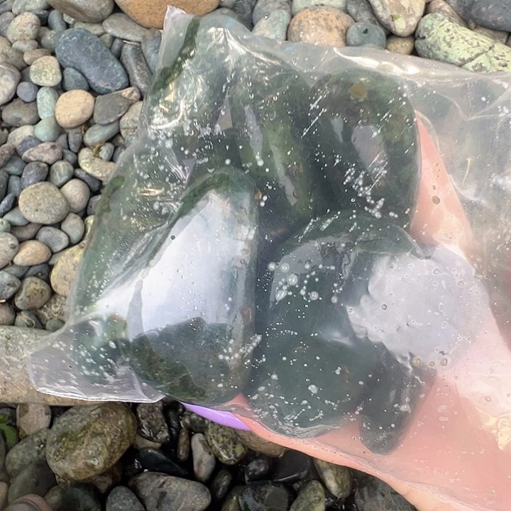 彩***桥蛇纹石玉未镶嵌西藏藏玉药王石