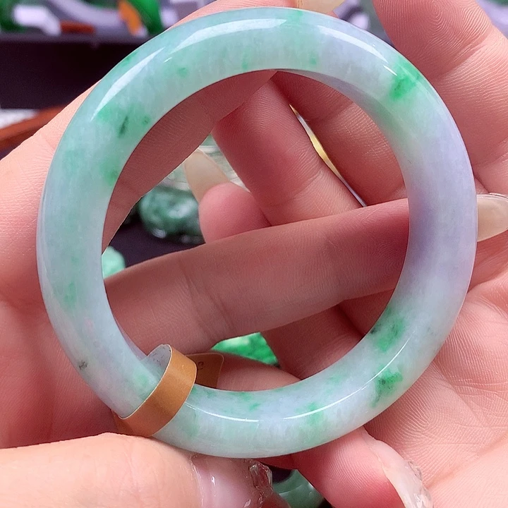 翡翠未镶嵌手镯翡翠手镯
