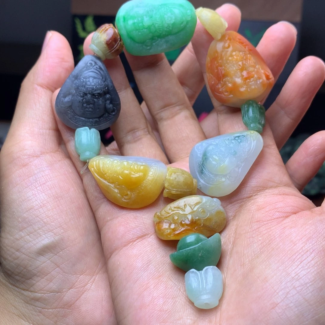 定制翡翠未镶嵌裴*江翡翠