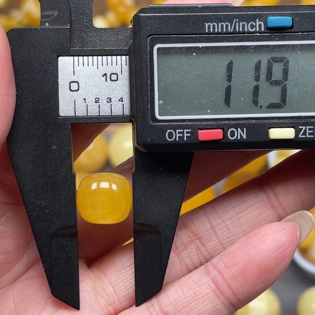 梧***雨琥珀未镶嵌裸石天然