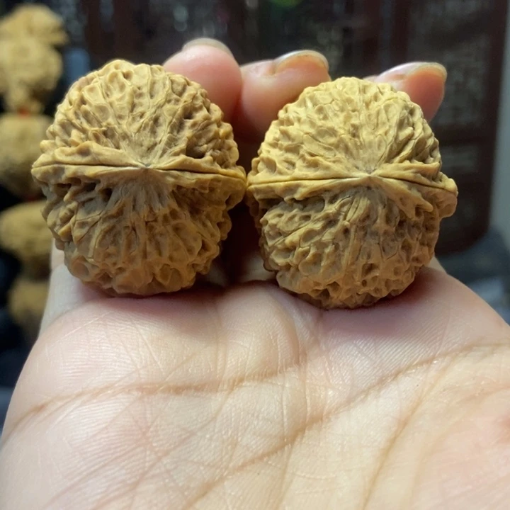 吊坠文玩核桃龙鳞绣球35