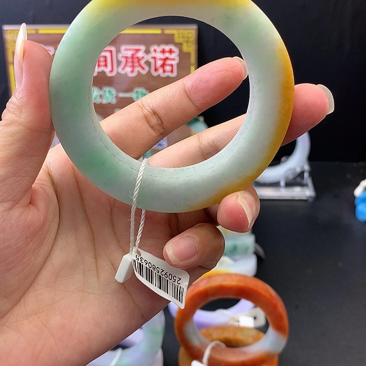 定制翡翠未镶嵌正圈