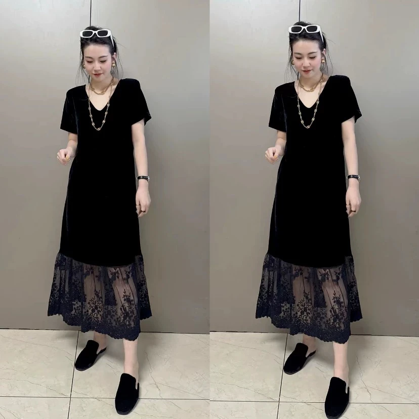 2025夏季新款V领短袖金丝绒拼蕾丝裙摆显瘦连衣裙女士长裙大码