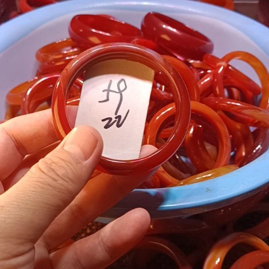 玛瑙/玉髓未镶嵌手镯