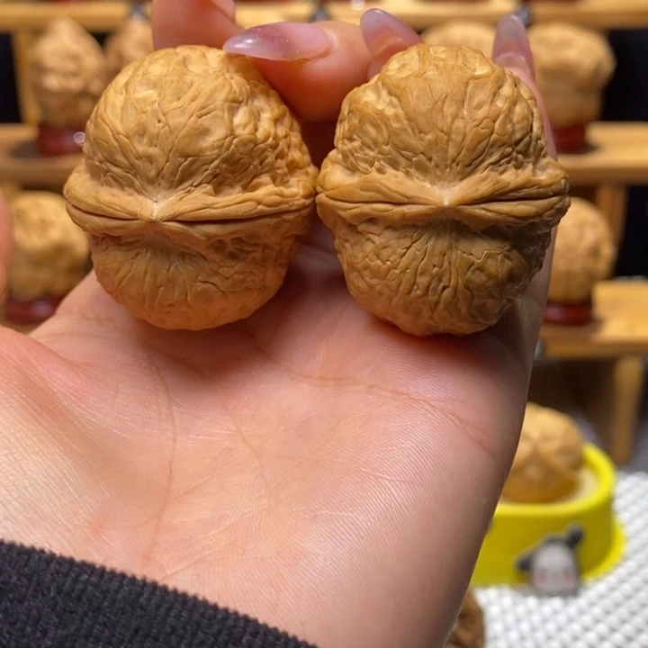 文玩核桃把件铁将军10