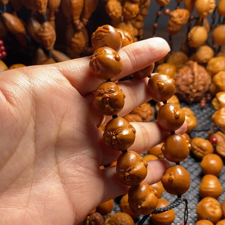 吊坠橄榄核硕****作精品百态