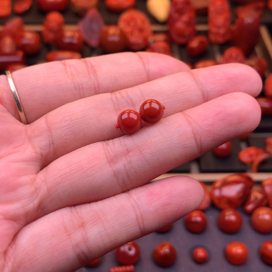 南红玛瑙未镶嵌原矿圆珠对珠7mm