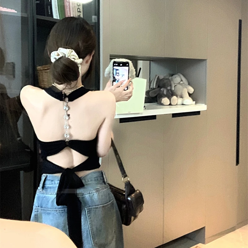 2025新款美背狙击挂脖绑带设计性感露背吊带修身无袖纯欲短上衣女