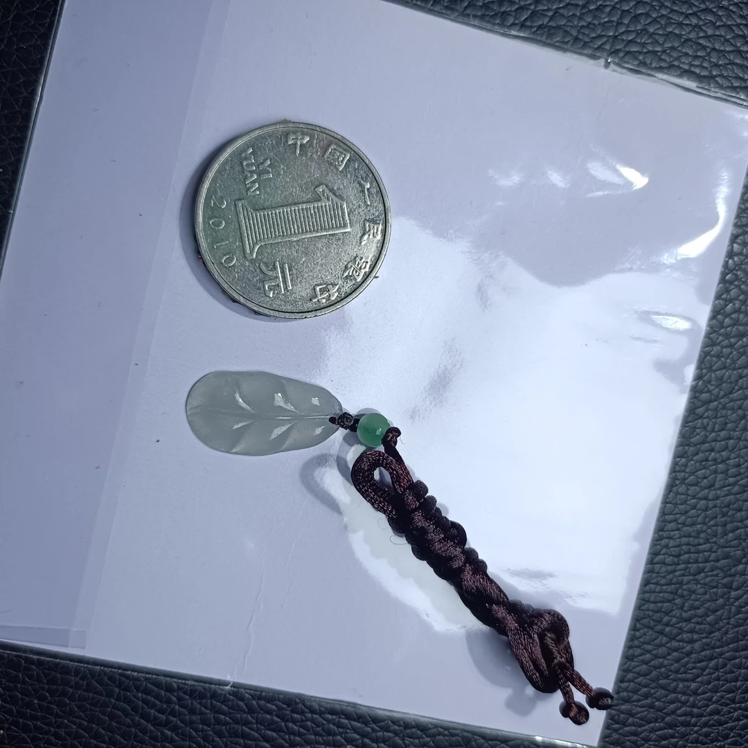 天然缅甸翡翠山水牌A货叶子福利款