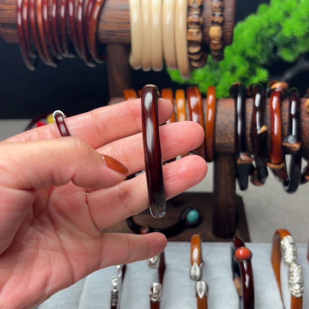 九***妖木质非金属黑藤手镯