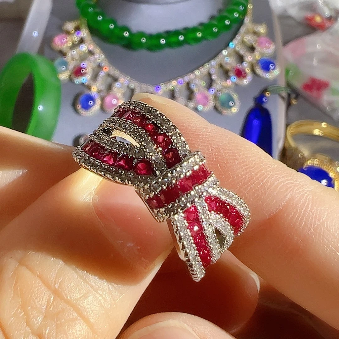 花岗石钨合金红色蓝色大宝贝