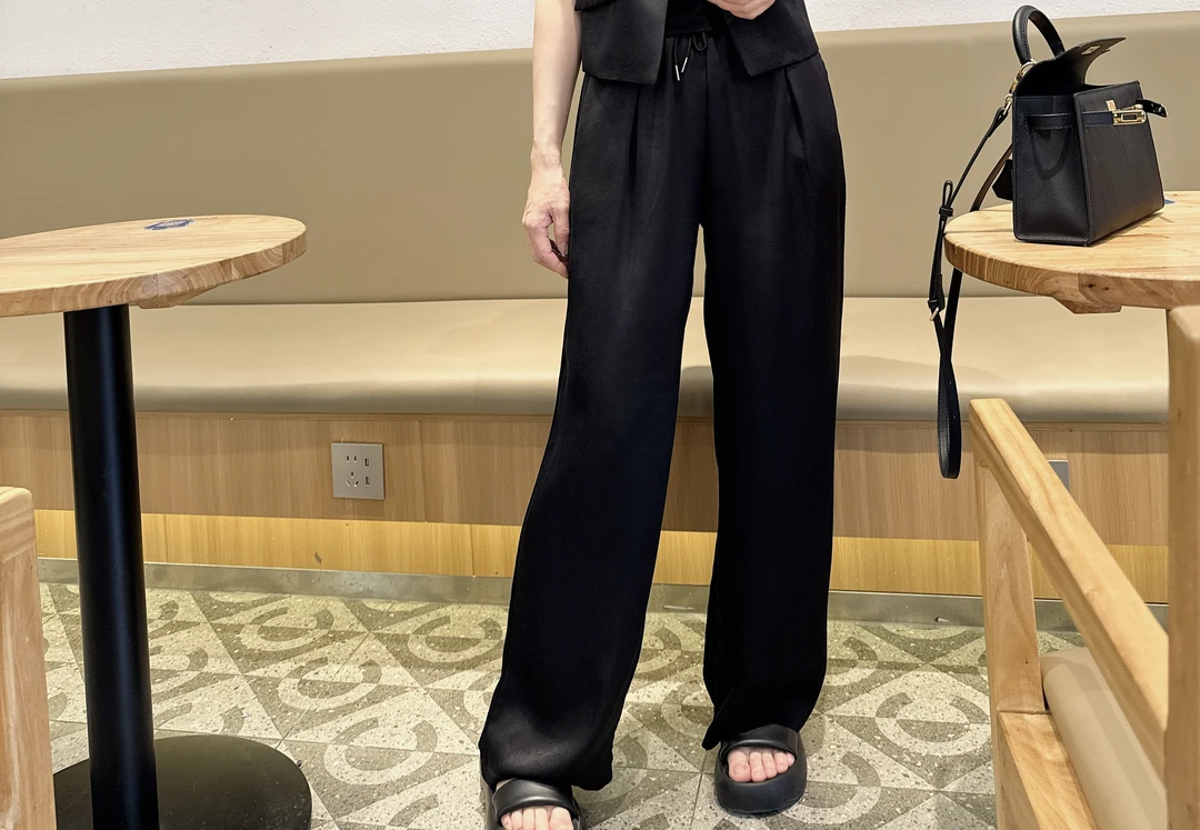 【娟子】新款立体花纹气质显瘦直筒裤