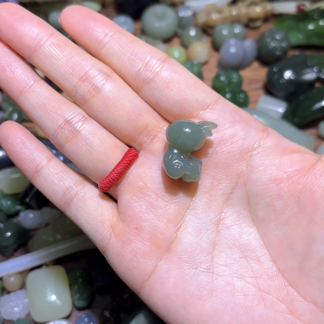 星***辰和田玉未镶嵌珠宝半成品