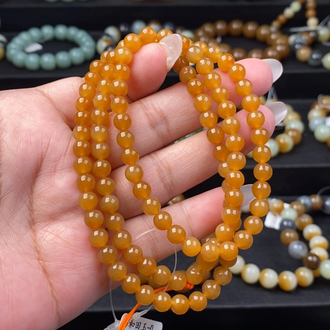 和田玉手串未镶嵌