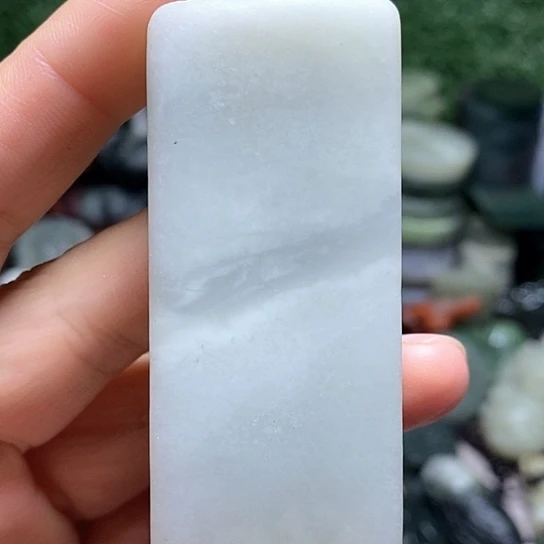 未镶嵌和田玉（糖玉）珠宝半成品