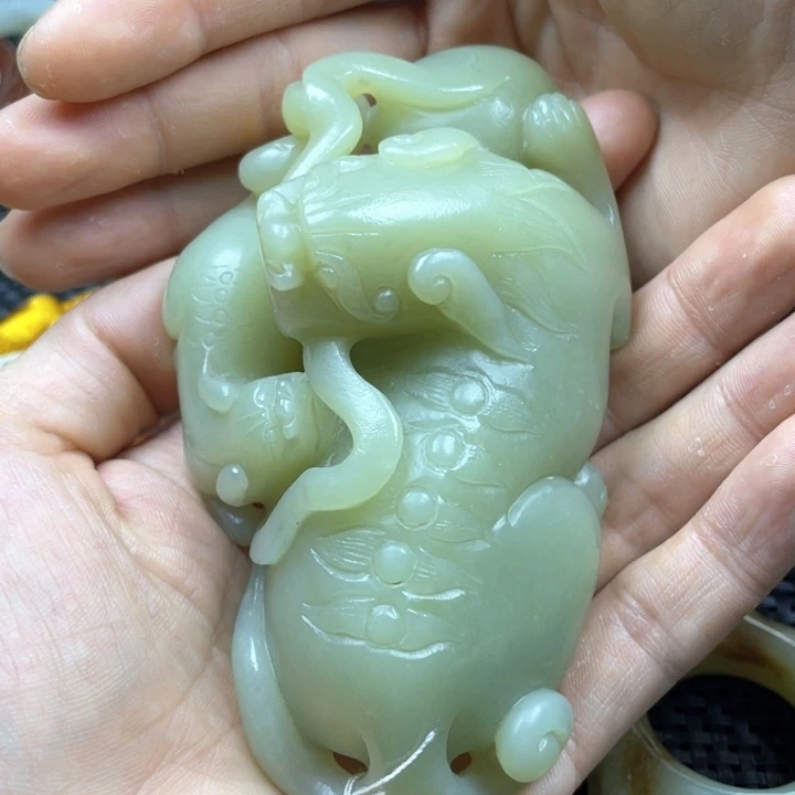 和田玉未镶嵌挂件我**运