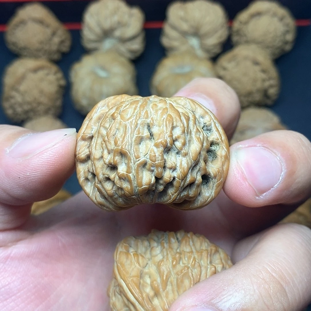 文玩核桃把件鱼39磨盘