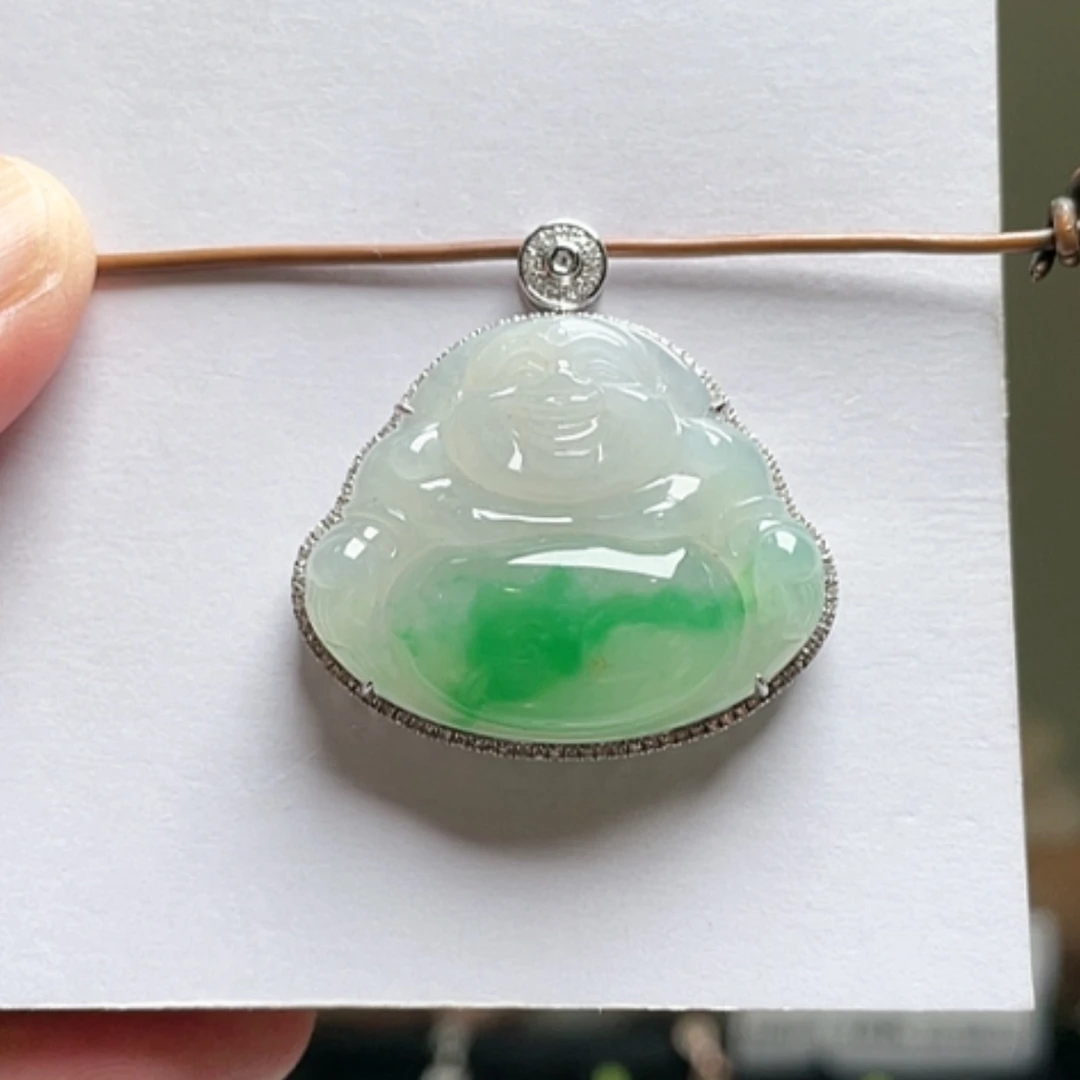 【闪购商品】吊坠(不含链)18K金镶嵌翡翠