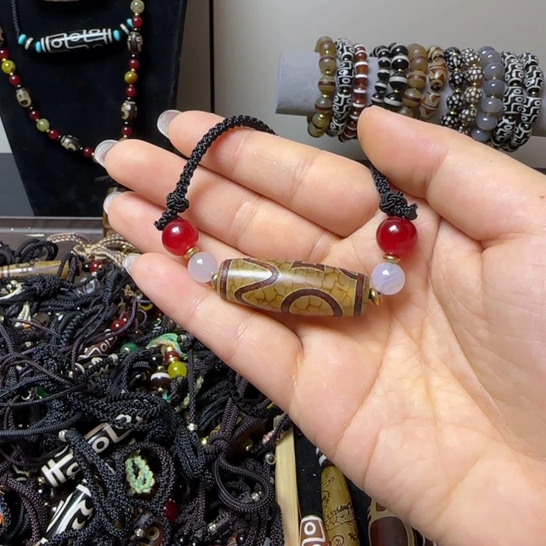 玛瑙/玉髓合金颈饰