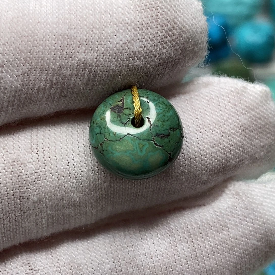 绿松石未镶嵌天然原矿 地大质检12.6mm