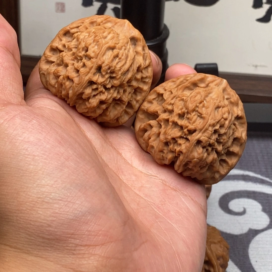 把件文玩核桃顶级三角疆46尺