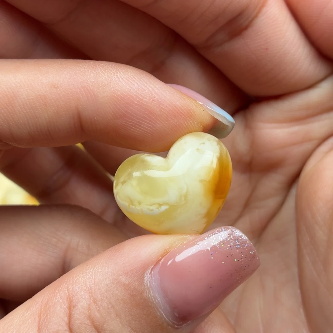 琥珀未镶嵌裸石蜜蜡