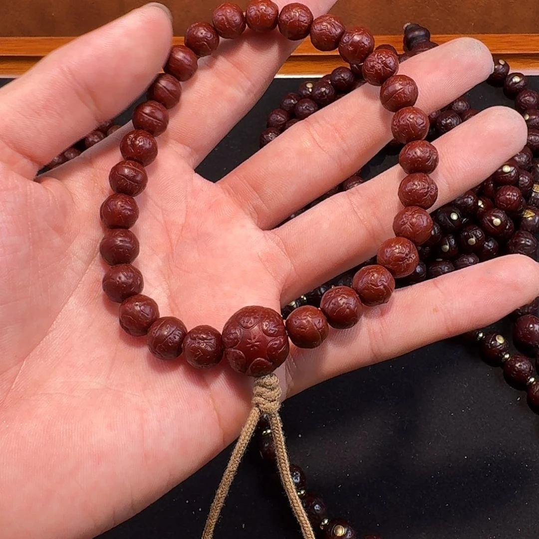 凤眼菩提吊坠手持没镶嵌9.3左右