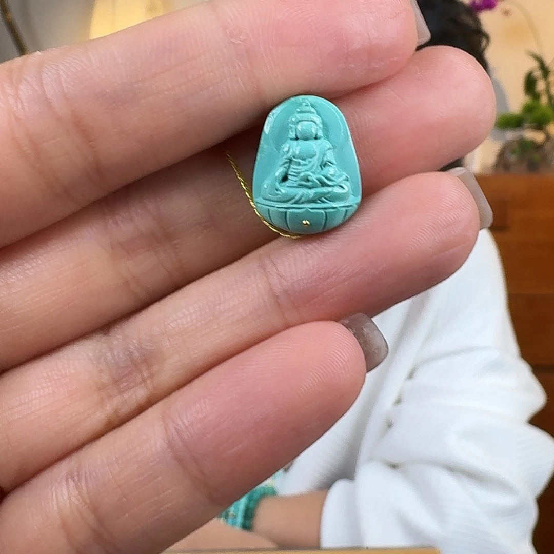 绿松石未镶嵌挂件