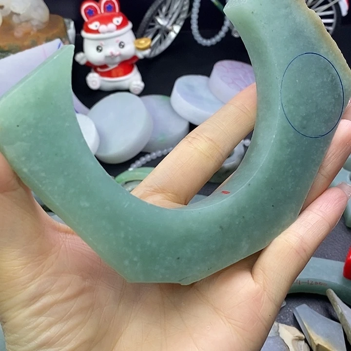 坟***薇未镶嵌定制翡翠12➕珠子