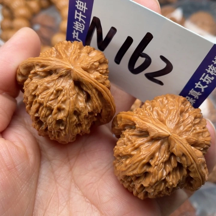 把件文玩核桃白狮子40