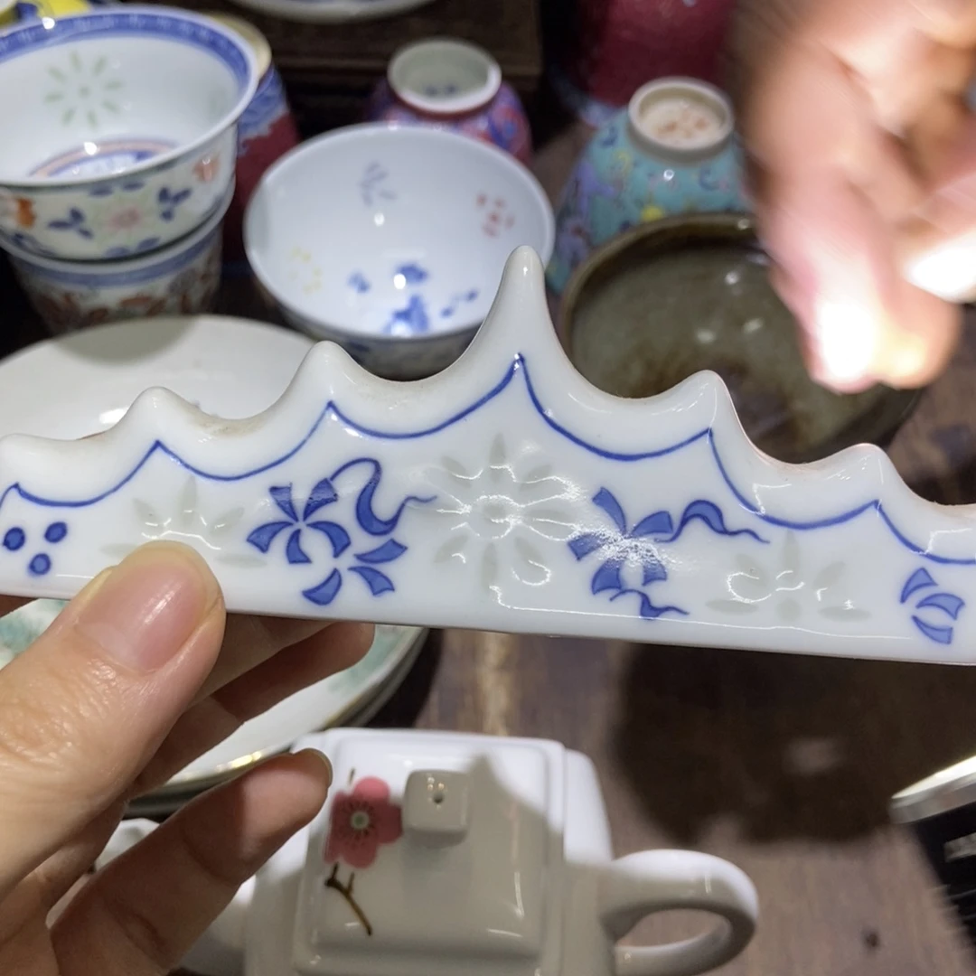 方***里陶瓷艺术品的制作