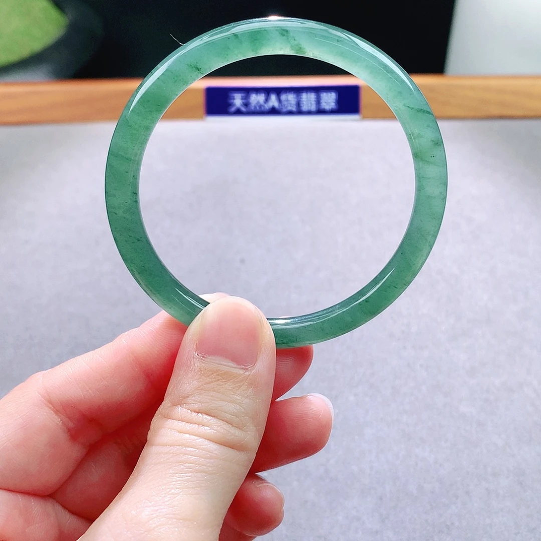 未镶嵌手镯翡翠天然翡翠手镯a货