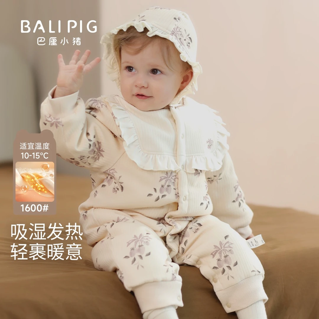 女宝宝冬装秋冬加厚保暖小月龄外出棉服冬季棉袄婴儿夹棉连体衣