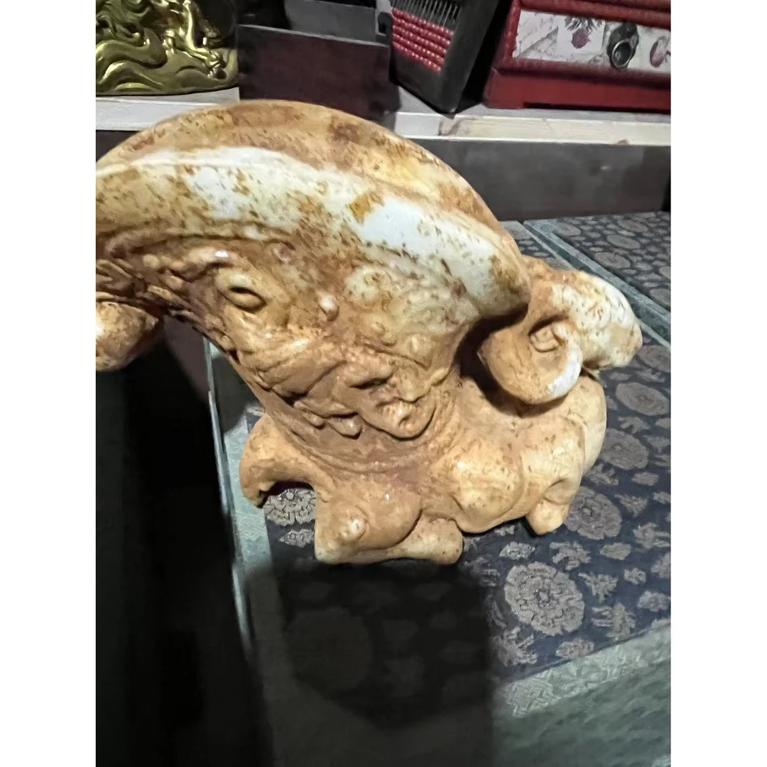 精品摆件白色炉子