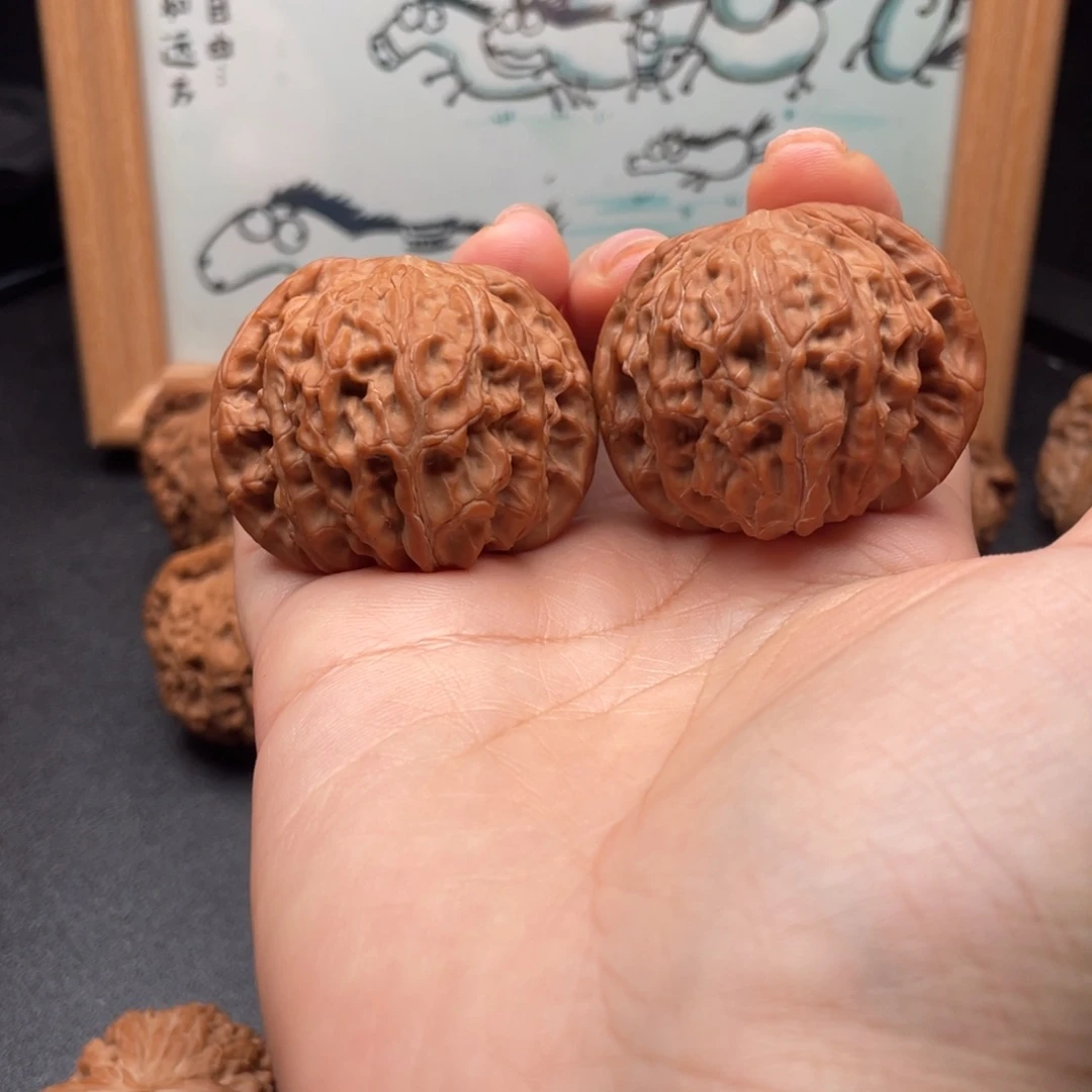 文玩核桃把件42全品磨盘
