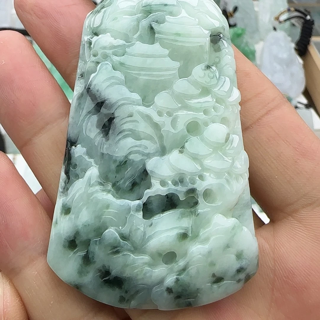 翡翠未镶嵌颈饰翡翠