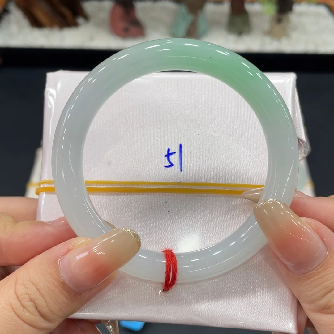 未镶嵌手镯翡翠缅甸天然翡翠手镯