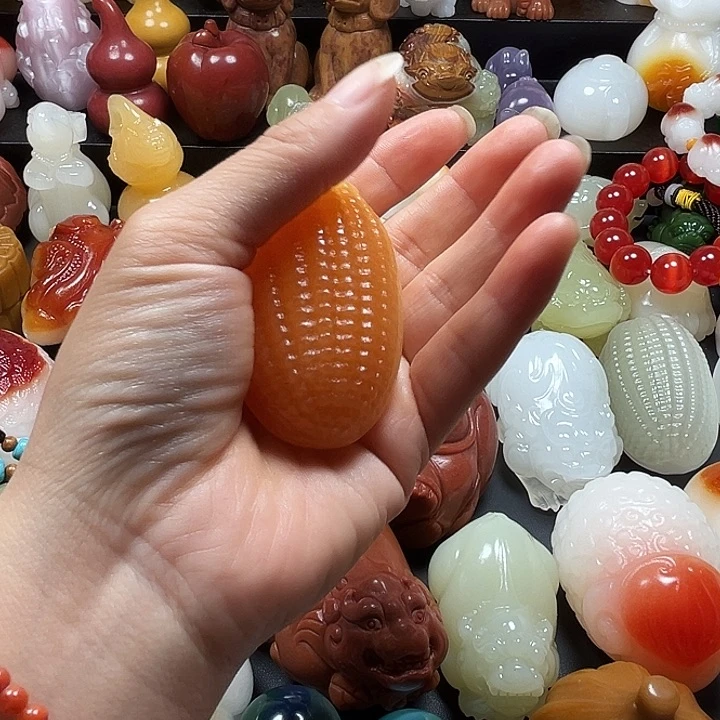 龙**局玉米手把件11