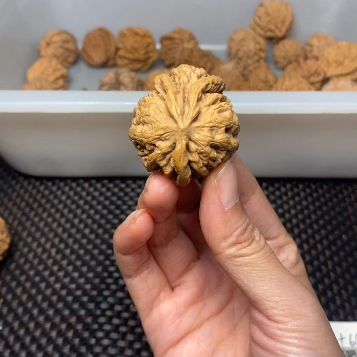 飞***觉吊坠文玩核桃文玩核桃异形单只