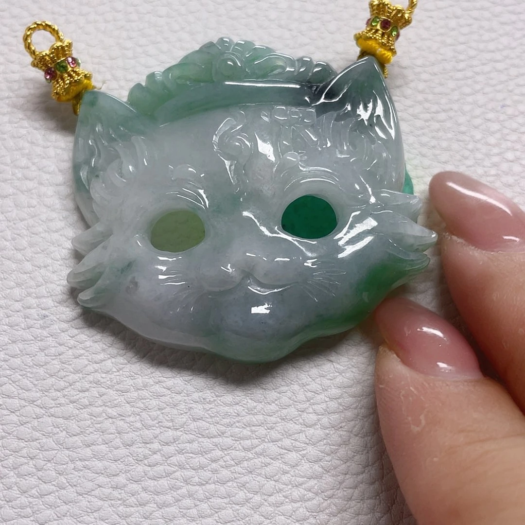 颈饰未镶嵌翡翠猫面具