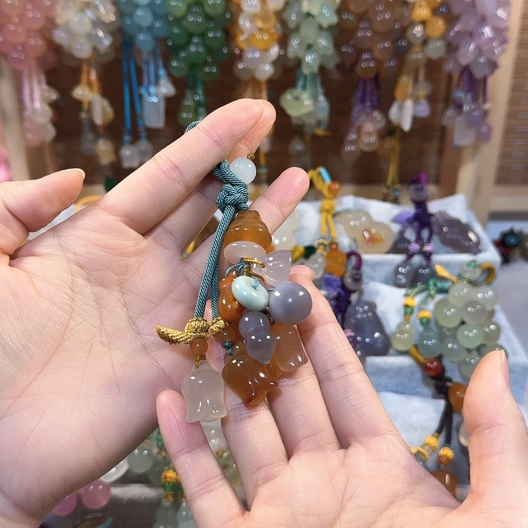 玛瑙/玉髓钥匙挂件福利款通货料子不挑带有包容点未镶嵌