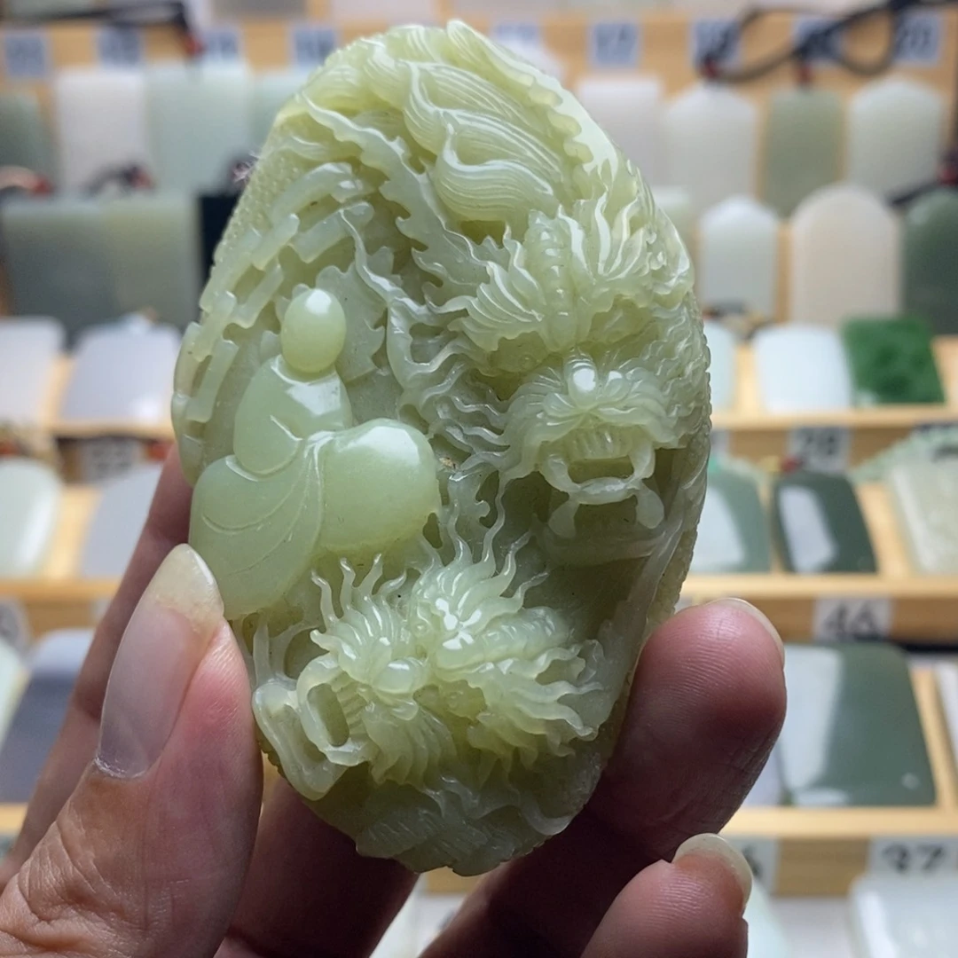 未镶嵌和田玉挂件