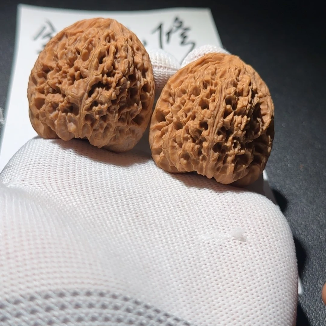 文玩核桃把件39 高炮