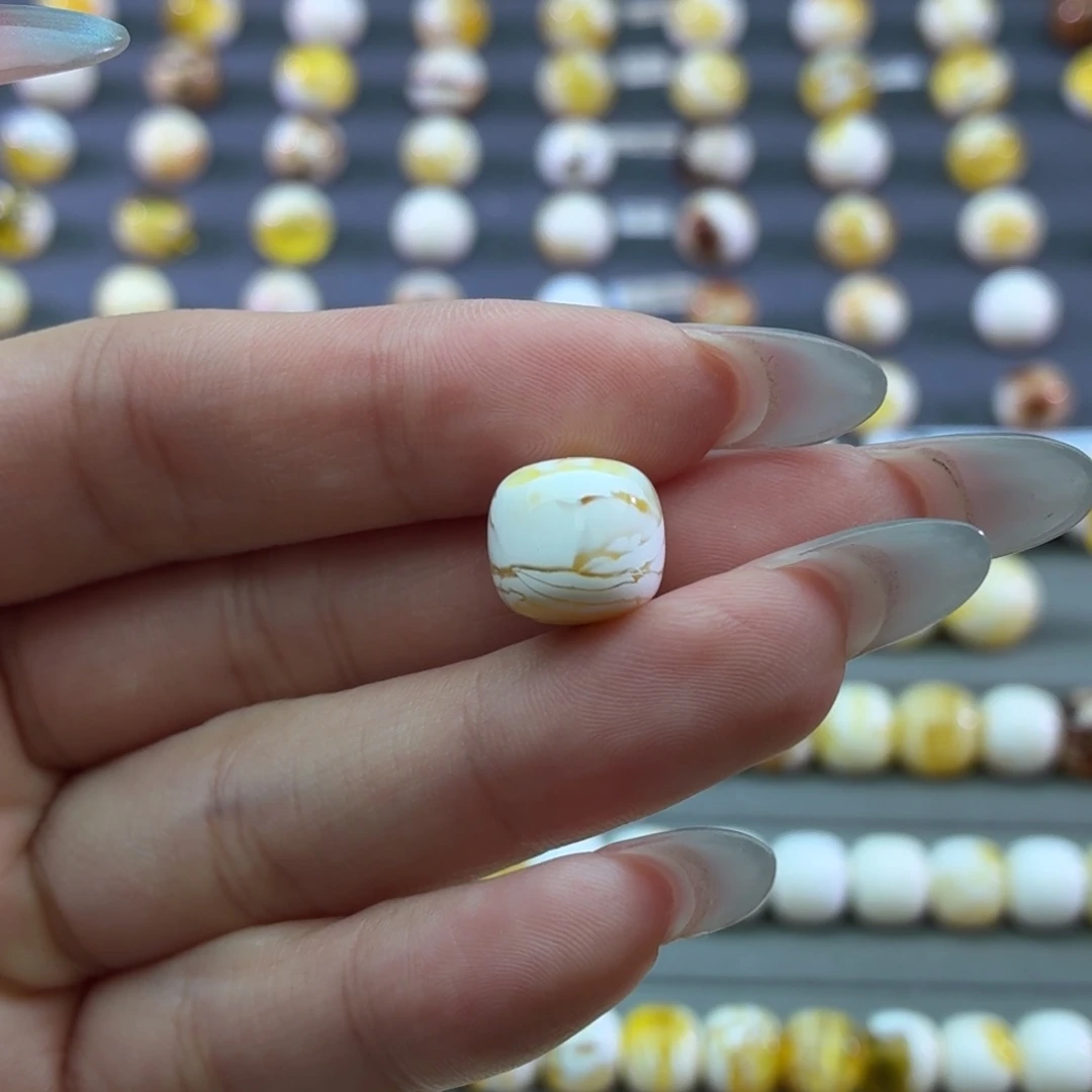 琥珀未镶嵌裸石蜜蜡11