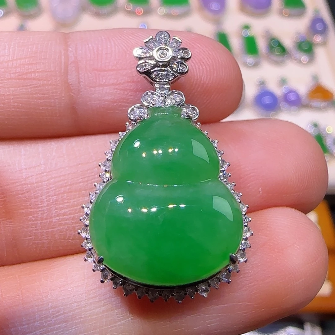 翡翠18K金镶嵌吊坠(不含链)