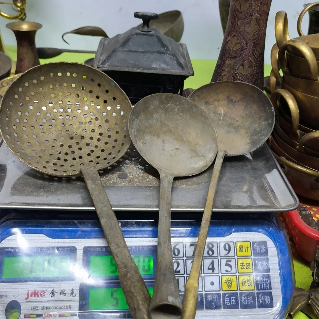 流**人铜器57.666666666666666